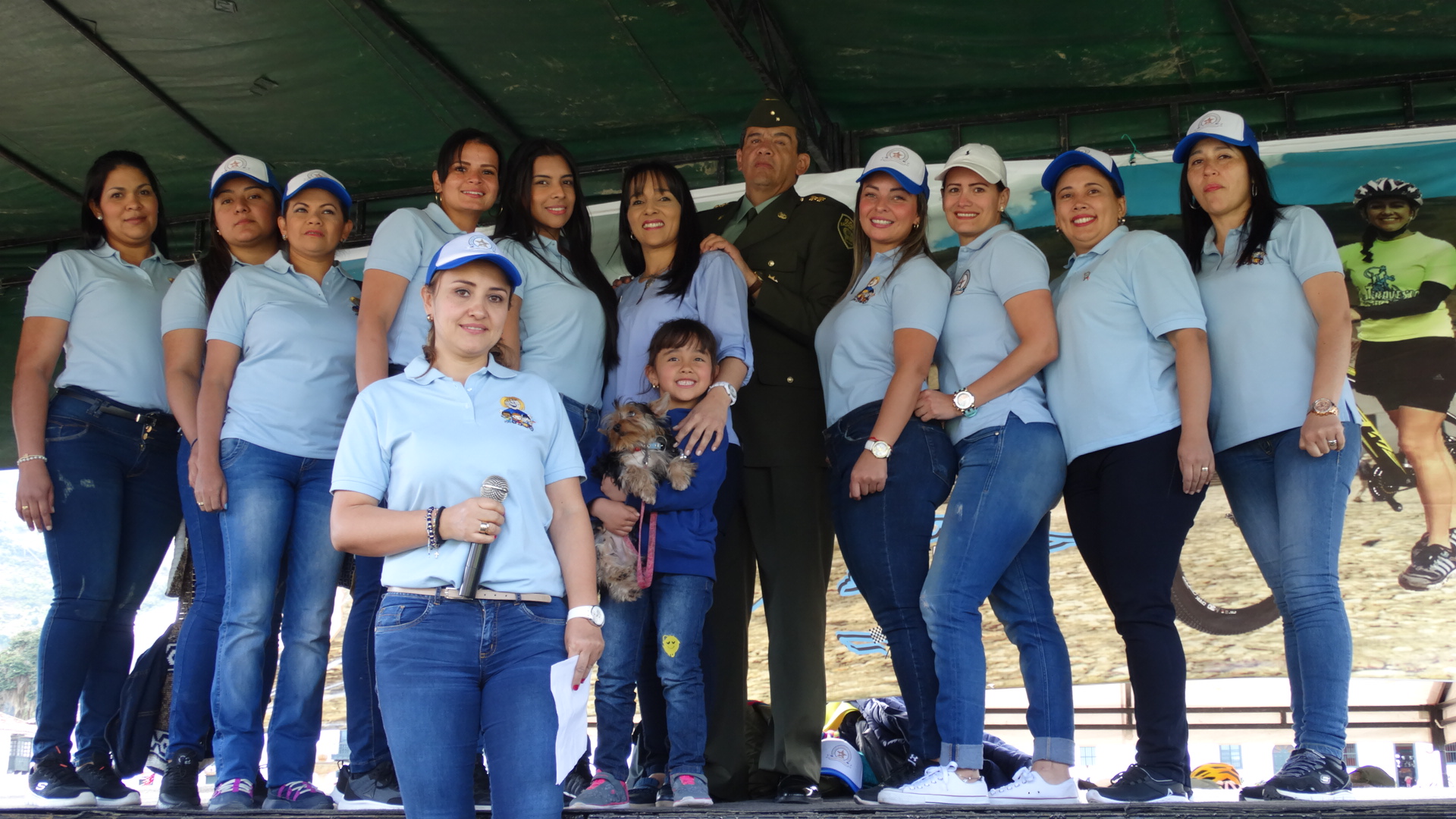 Segunda Travesía por el bienestar de mi Policía en Villa de Leyva