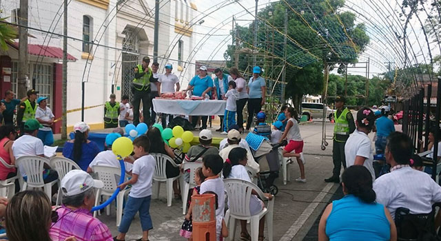 La Policía Nacional-previene-a-la comunidad-metenses-contra-el-uso de la pólvora