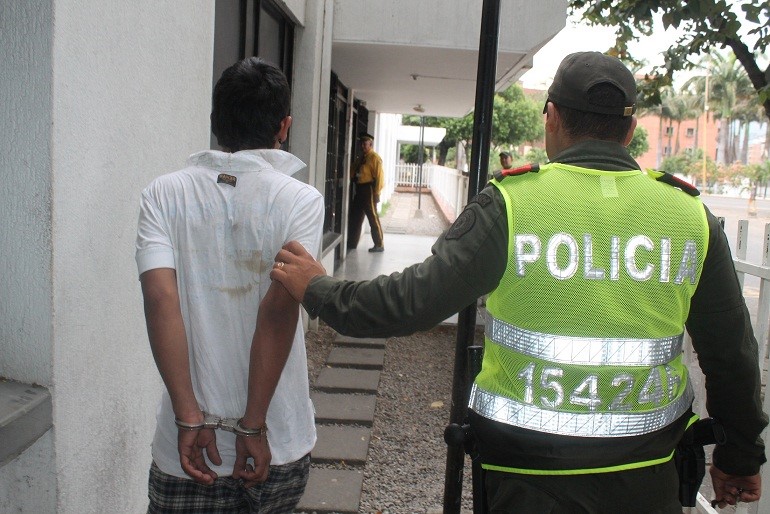 El adolescente se camuflaba en las caravanas motorizadas nocturnas para cometer los ilícitos