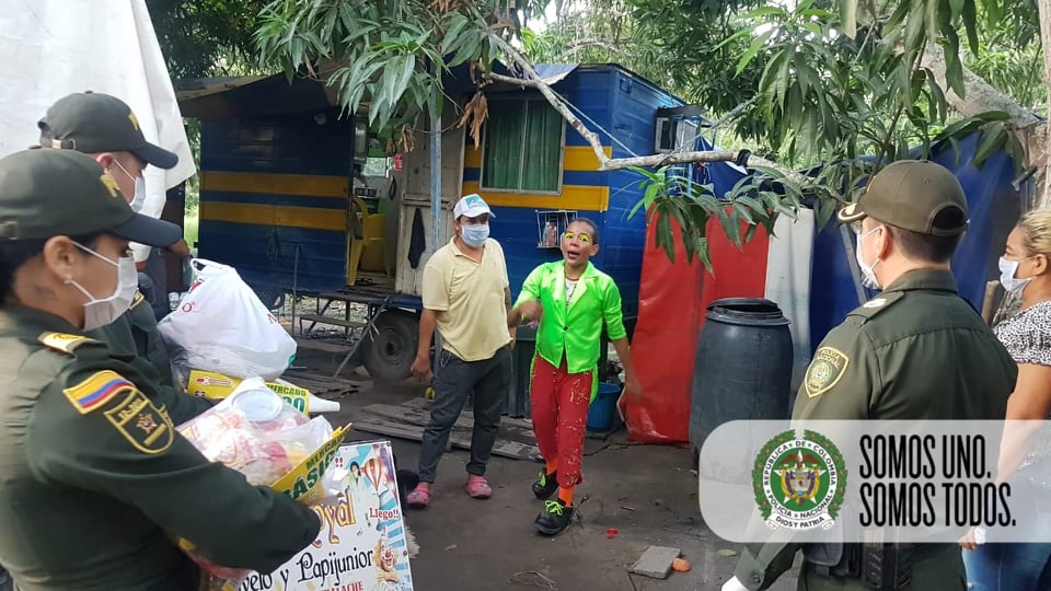 ayuda_a_familia_cirquera