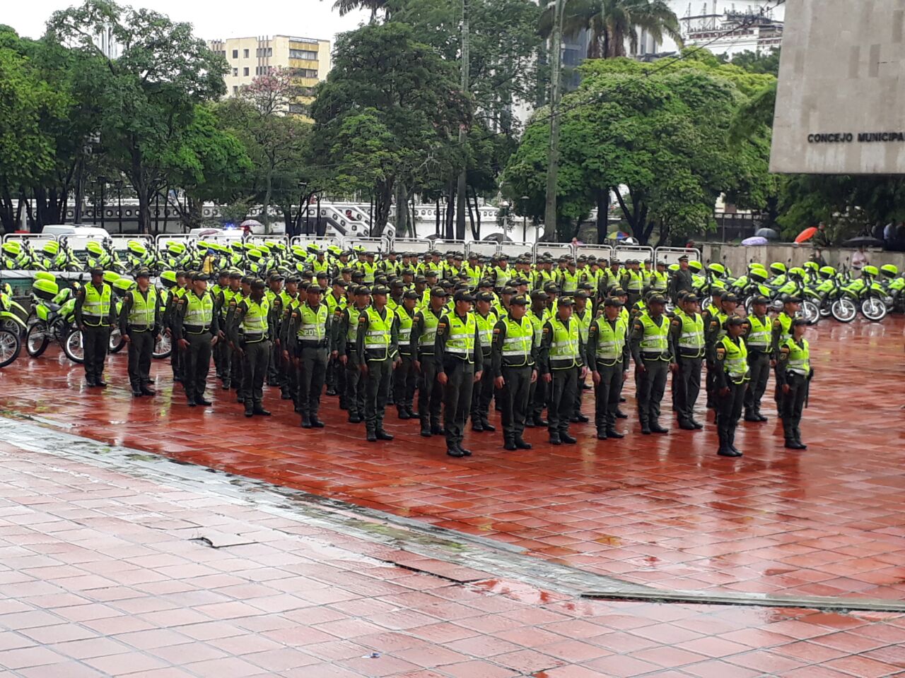 Nueva plata de policías para garatnizar seguridad de los habitantes