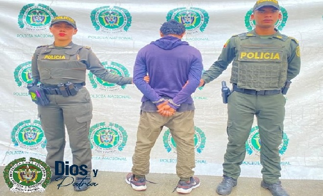 Captura sujeto que pretendia hurtan elementos de una Institución Educativa