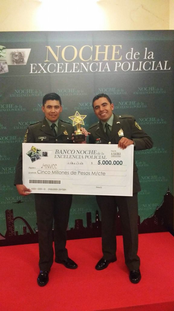  Bono y estatuilla mejor cuadrante 2016