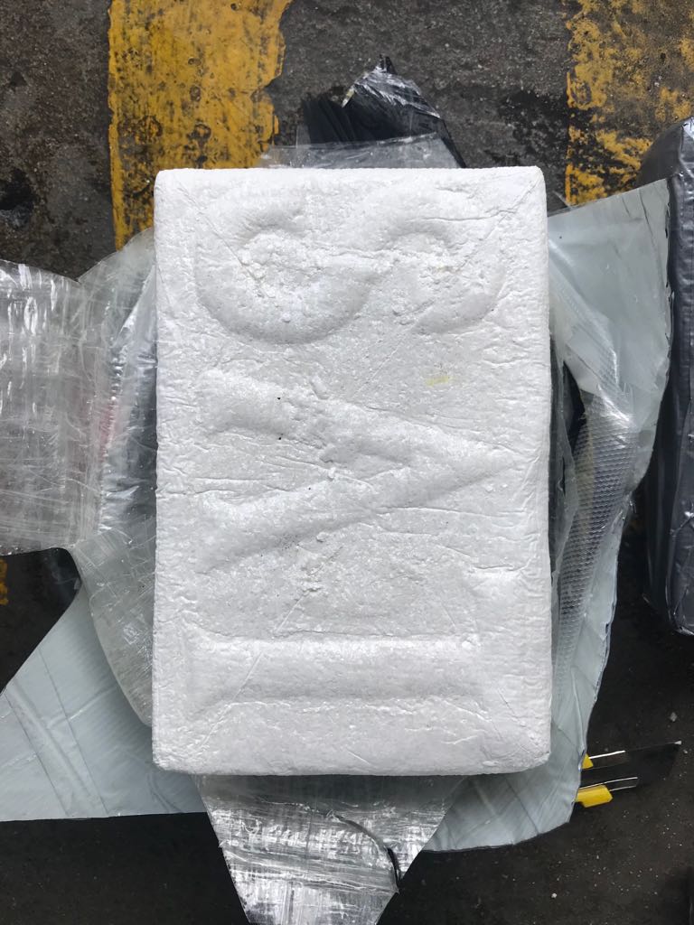 Buzos-de-la-Policía-Antinarcóticos-encontraron-cocaína 