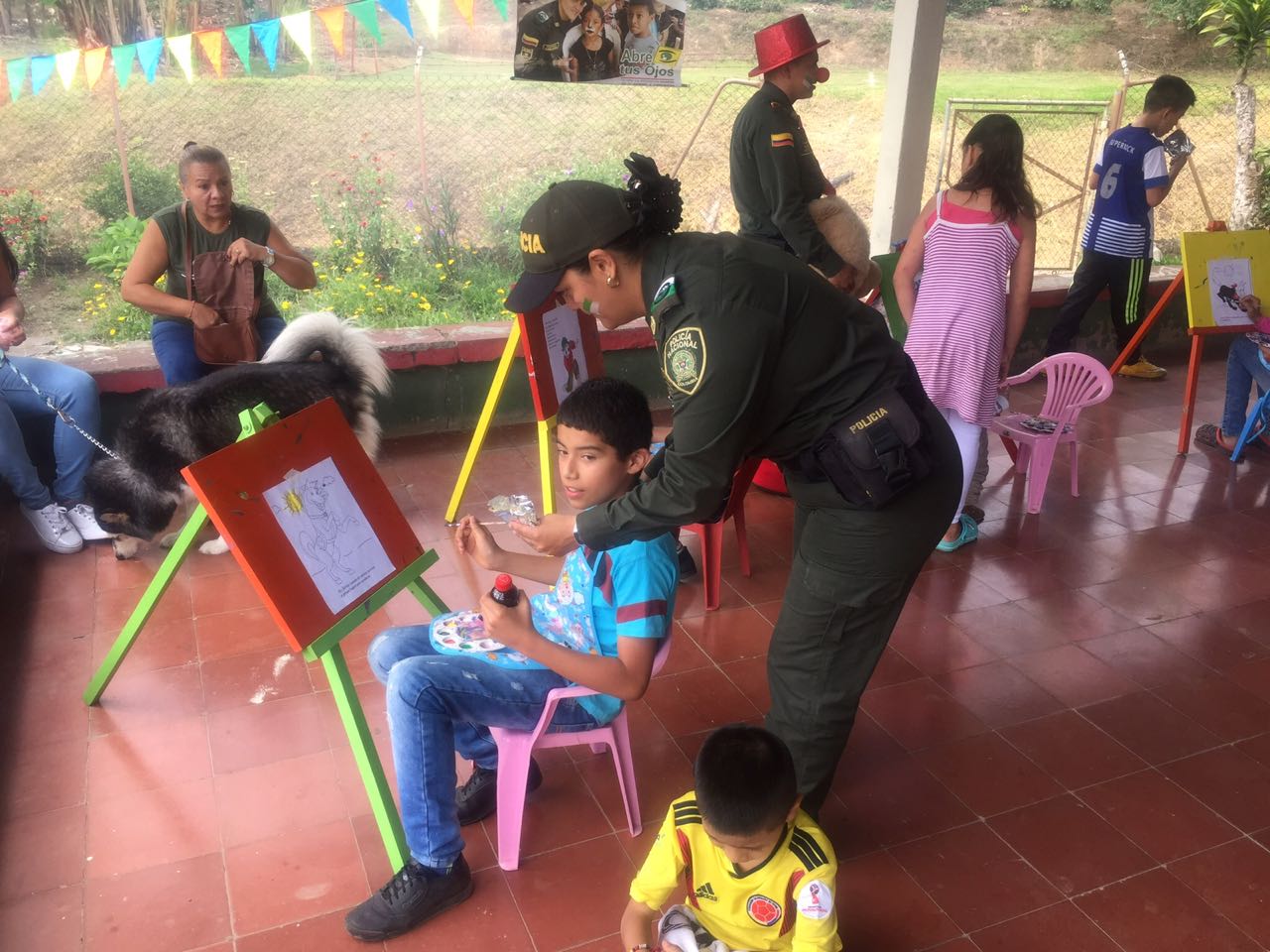 valle-del-cauca-brindamos-espacios-mundialistas-a-la-comunidad-de-suiza-caicedonia2