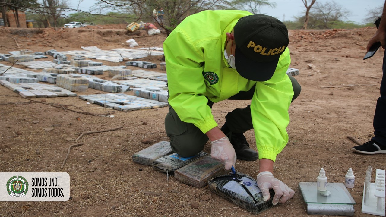 Incautamos 2,4 toneladas de clorhidrato de cocaína en La Guajira