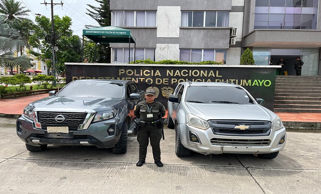 Dos camionetas recuperadas presentadas por la Policía 