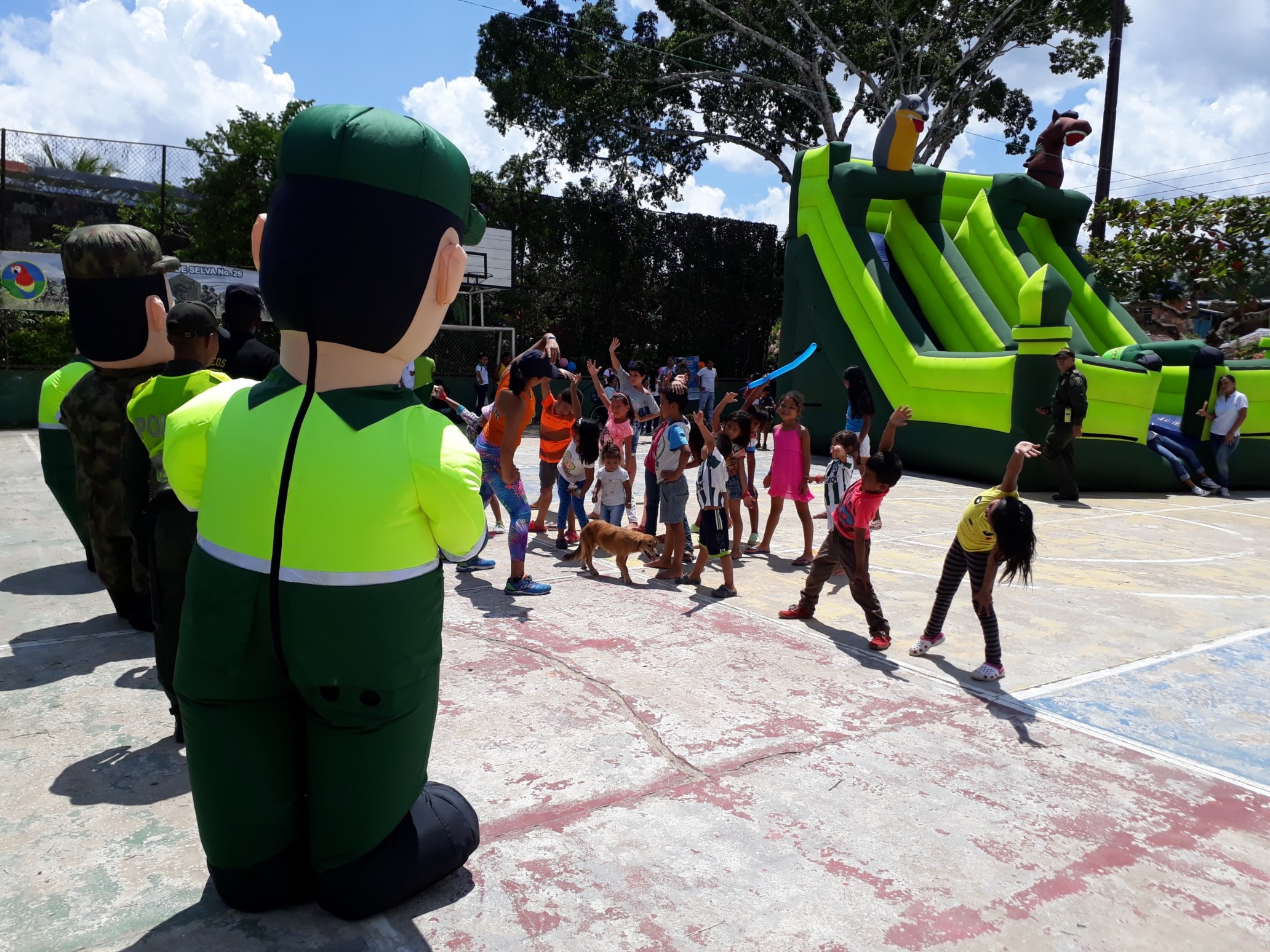 Jornadas recreativas alusivas al valor por la vida se realizan con los niños de barrios