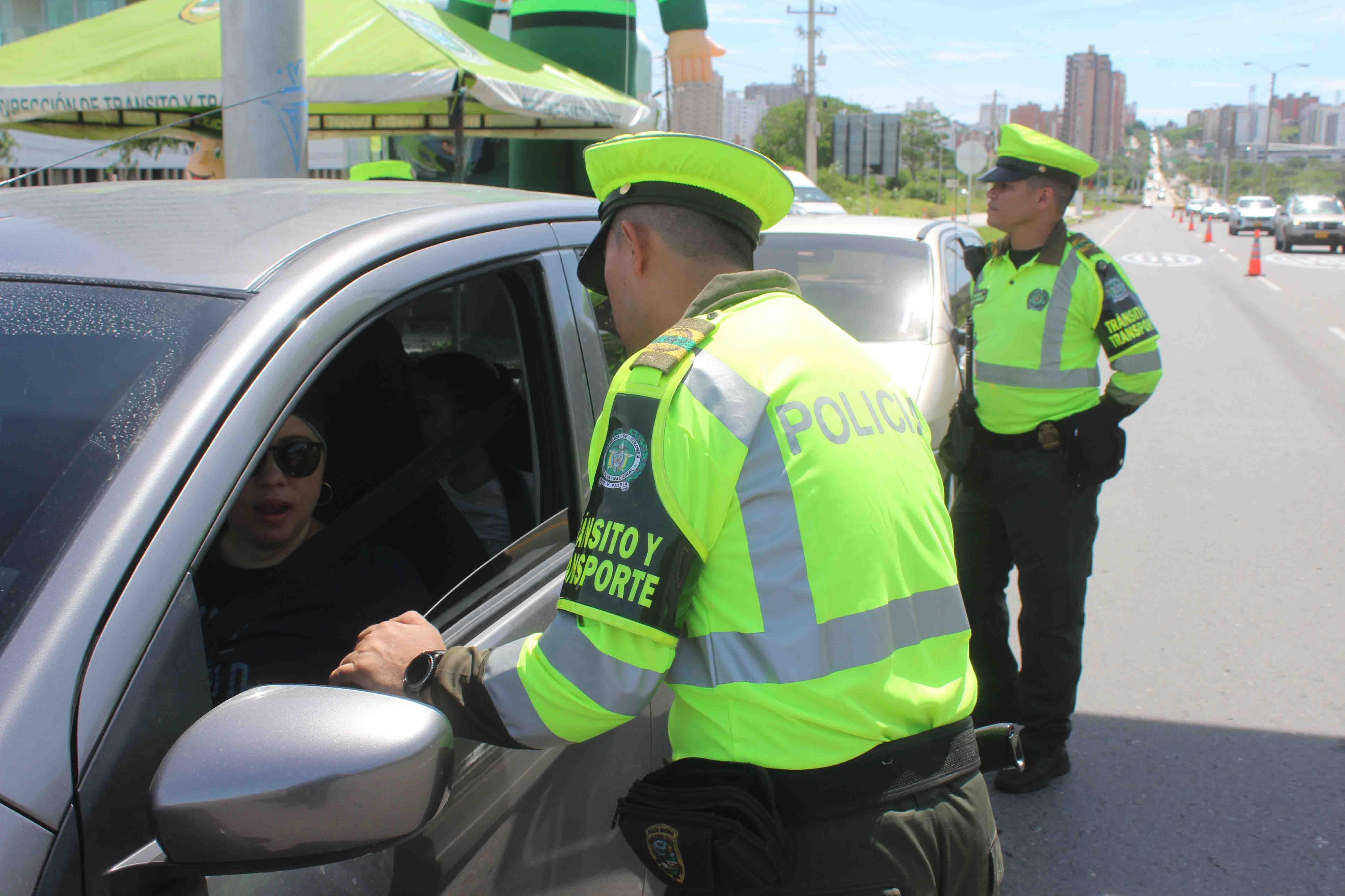 Campaña en pro de la semana de receso escolar.