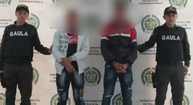 Captura de dos personas de nacionalidad extranjera, que se dedicaban a extorsionar en Soacha Cundinamarca.