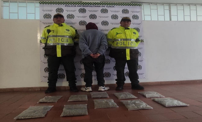 Capturado con una bolsa plástica con 10 paquetes de marihuana 