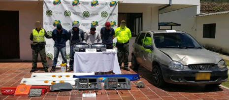  captura_tres_hombres_por_hurto