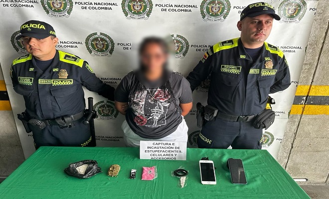 Capturada-mujer-que-pretendía-entregar-estupefacientes