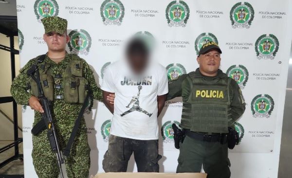 La Policía Nacional captura a un hombre por hurto de vehículo y mercancía avaluada en más 