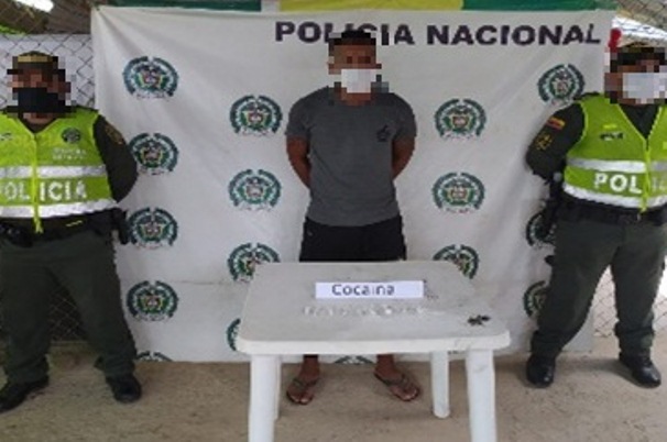 capturados por tráfico de narcóticos y porte de armas