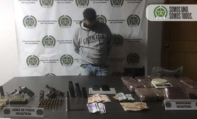 Capturado en vivienda de Medellín presunto integrante de grupo delincuencial en poder de material de bélico