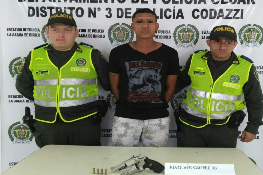  capturado-momentos-asaltaba-establecimiento-comercial