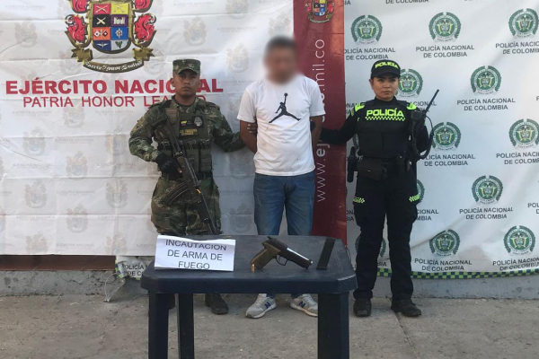 En procedimiento desarrollado en zona rural de Maicao, capturan a un hombre con un arma de fuego ilegal