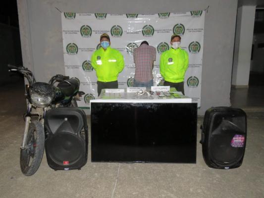 Capturado-sujeto-tras-diligencia-de-registro-y-allanamiento-a-vivienda-en-la-capital-del-Ariari