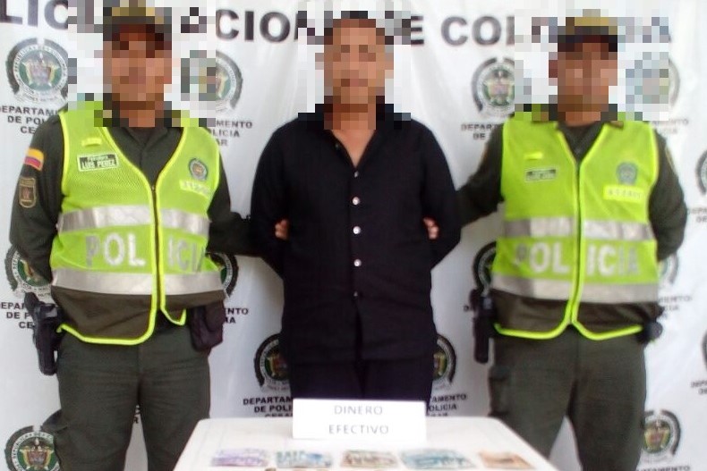 Capturado-un-hombre momentos-después-de-hurtar-las-ofrendas-de-una-Iglesia