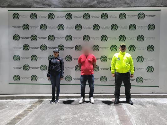 Un hombre fue capturado por agredir a su expareja sentimental en el barrio el refugio de Ibagué.