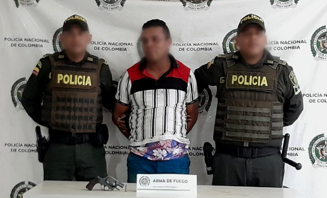 Capturado en Plato con un revólver y munición calibre 38 milímetros. 