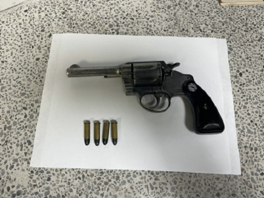 Capturado con arma de fuego