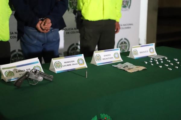 Capturado en flagrancia con circular azul de interpol