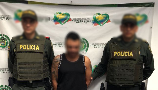 En-una-rápida-reacción-policía-logra-la-captura-de-un-hombre,-presunto-responsable-de-atacar-a-su-expareja-con-arma-blanca-1