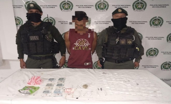Incautación de 100 gramos de "base de coca" y 25 gramos de marihuana