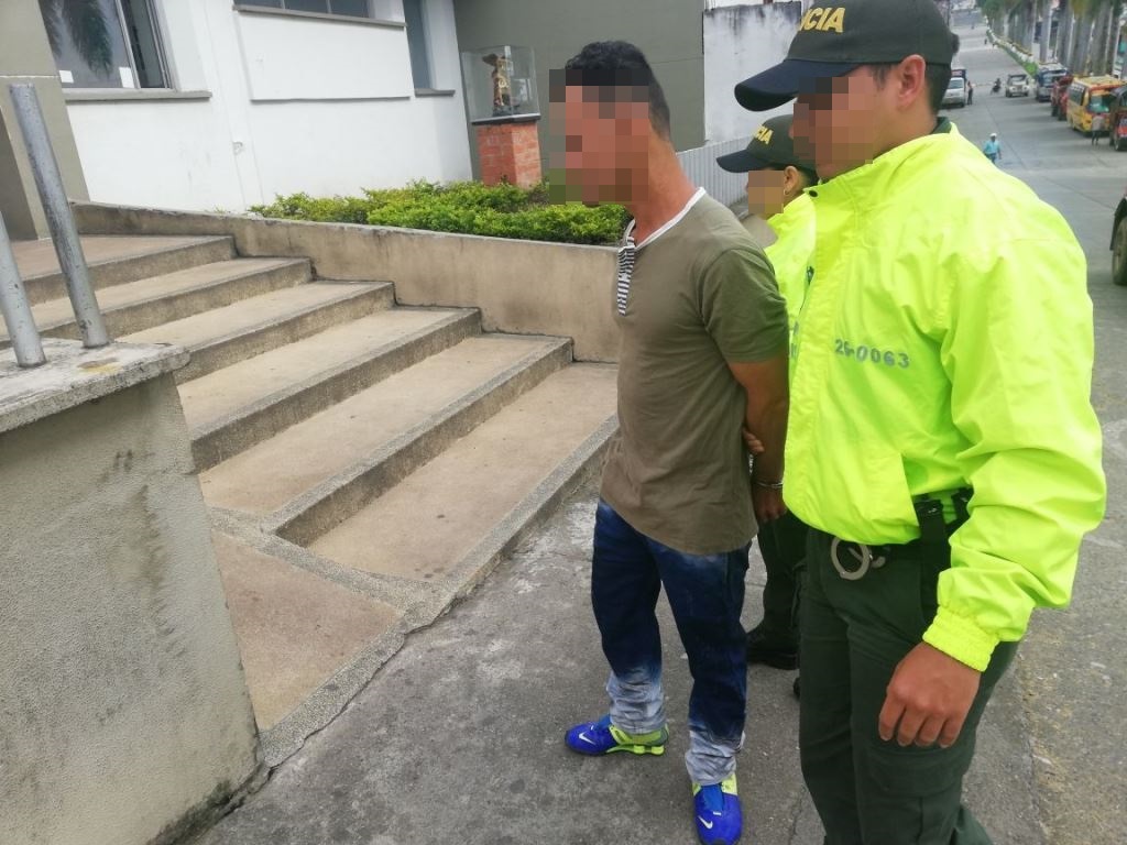 Al momento de su captura se identificó con otro nombre