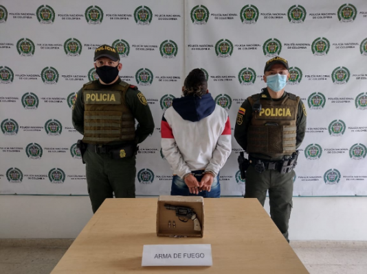 Capturado un hombre por porte ilegal de armas