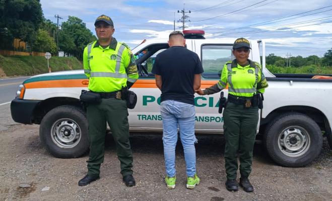 Capturado por uso de una licencia de tránsito “falsa” 