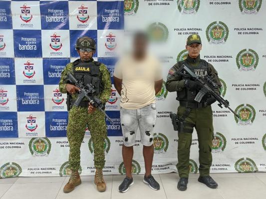 Capturado en flagrancia presunto extorsionista en Buenaventura