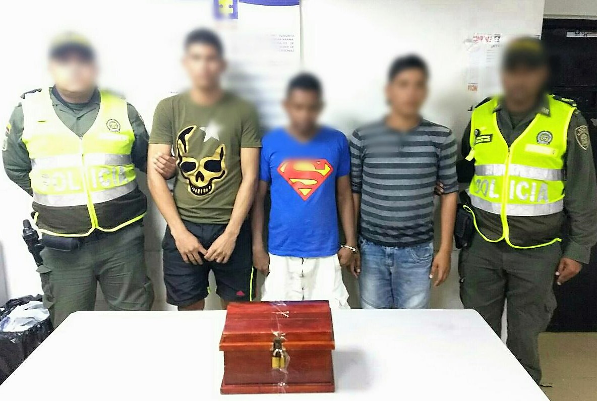 Tres personas habían hurtado las ofrendas de la Iglesia.