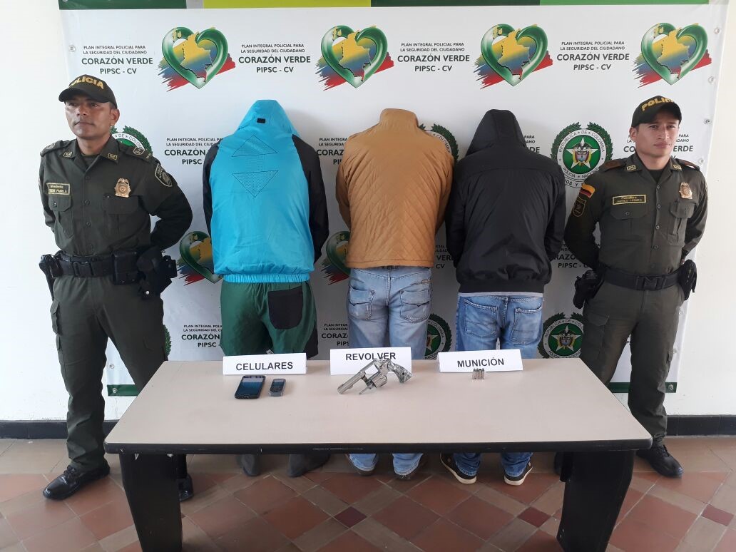 Capturados por hurto a celulares en Santa María 