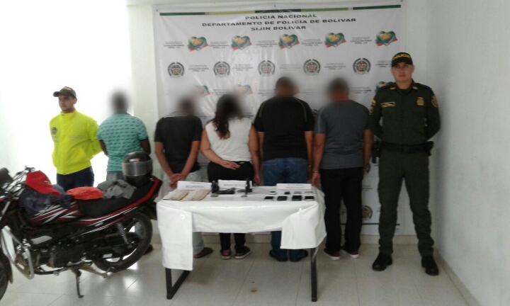 La Policía Nacional, captura a cinco integrantes de una banda de fleteros 