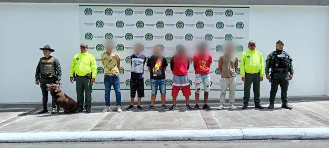 Cinco diligencias de allanamiento y registro dieron como resultado la captura de seis personas. 