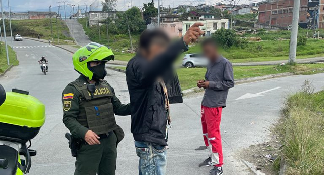 Capturamos a dos  venezolanos por tráfico de estupefacientes en la galería 