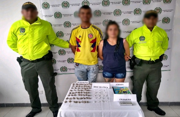 Capturamos dos personas mediante diligencia de allanamiento y registro