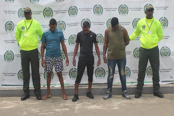 Capturamos-tres-integrantes-del-grupo-delincuencial -‘los-chacales’-en-Bahía-Solano-Chocó.   