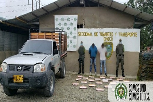 Capturamos-dos-hombres-en-flagrancia-transportando-116-kilogramos-de-clorhidrato-de-cocaína.