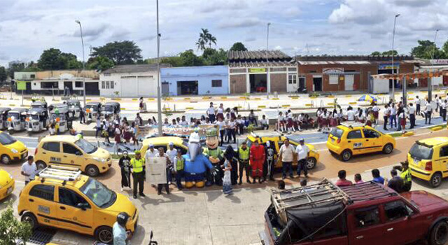 La Policía Nacional-realizó-la-‘caravana-de-la-seguridad vial’-en el Meta