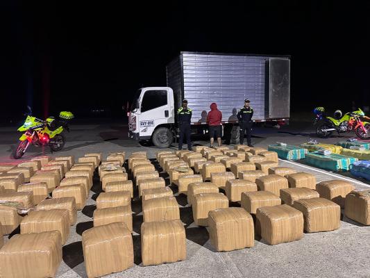 casi dos toneladas de marihuana