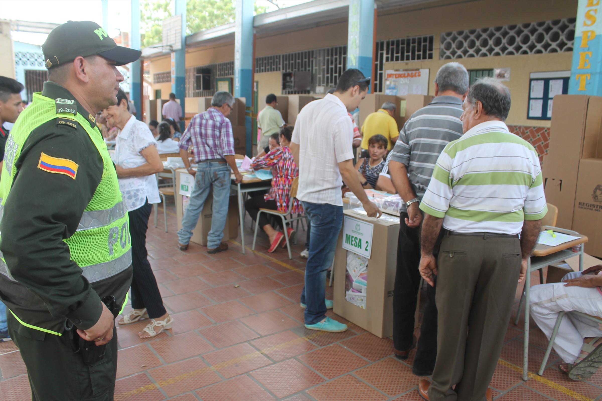 cerca-de-1600-uniformados-atenderán-cualquier-requerimiento-que-se-presenten-en-los-puestos-de-votación 
