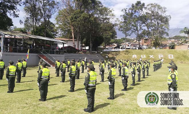 ceremonia del primer contingente auxiliares femeninas