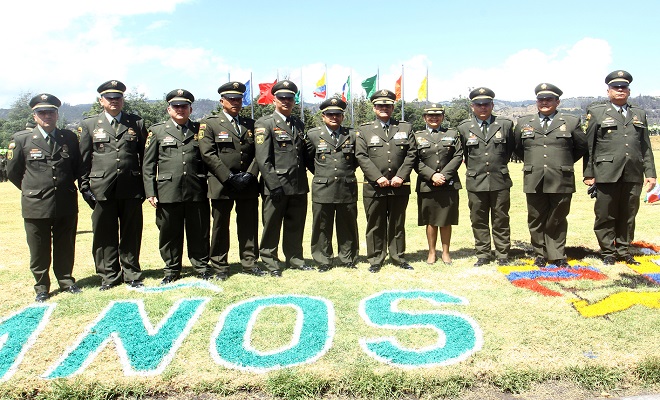 Ceremonia de condecoración con motivo del septuagésimo aniversario ESJIM