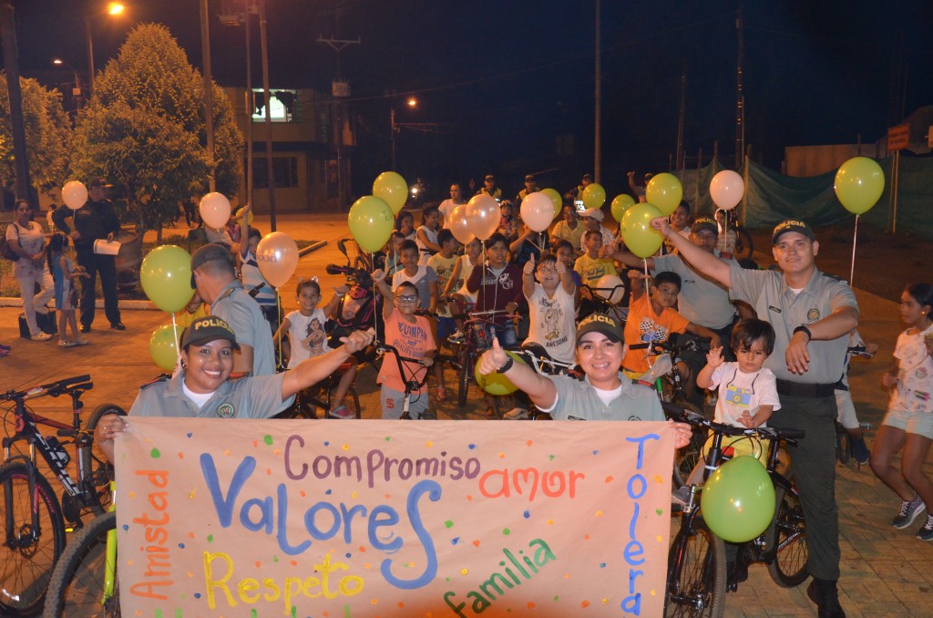 ciclo-ruta-nocturna-mitú-vaupes (1)