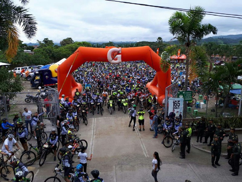 ciclotravesia-cartago-policia-valle