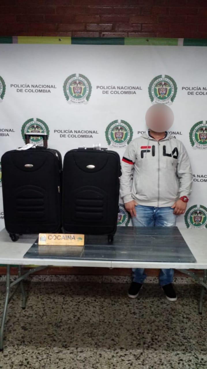 Capturamos-cinco-profesionales-llevando-cocaína-a-España